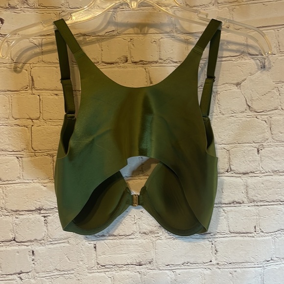 Soma Vanishing back full coverage bra in olive green, 34D - Picture 2 of 3